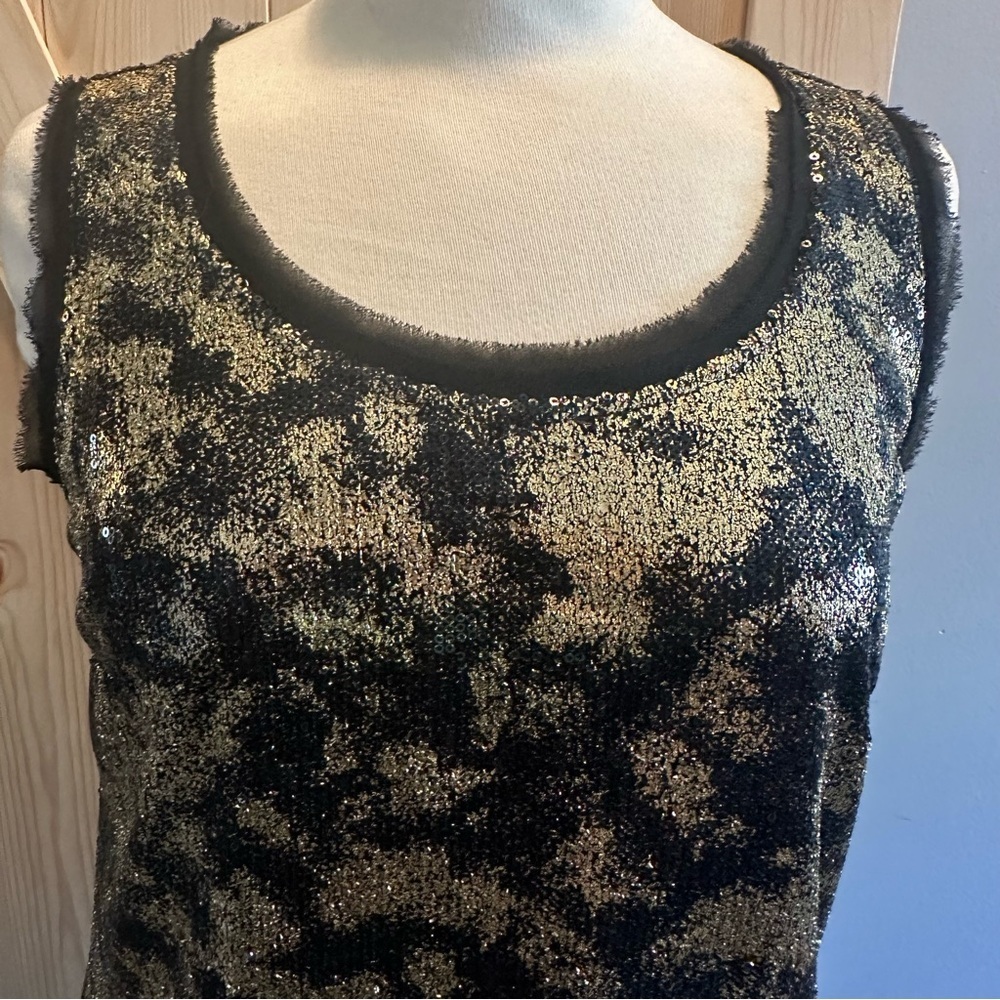 **CLOSET CLEAR OUT** Michael Kors Sequin Shift Dress- Size M - Picture 4 of 7